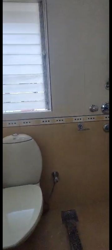 Furnished Amenities in 2 BHK Apartment at Venus Apartments Worli, Worli – for Rent