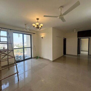 Room in 3 BHK Apartment at Unitech Uniworld Gardens 2, Malibu Town – for Rent