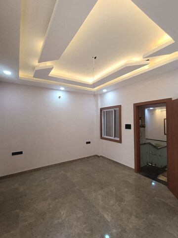 Room in 2 BHK Independent House at Vijay Nagar – for Rent