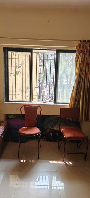 1.5 BHK Apartment For Sale in Mahim West