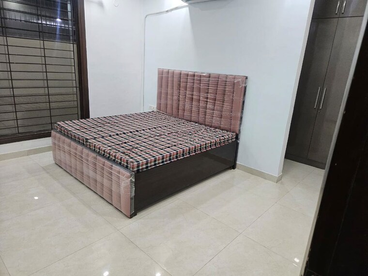 Bedroom, saurabh-niwas 2 Bedroom 1200 Sq.Ft. Builder Floor In Sector 40 Gurgaon 10025601