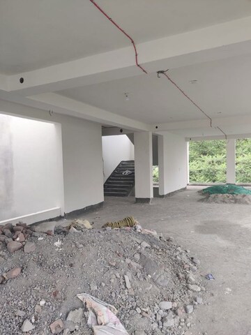 Team Area in  Showroom at Green Park Extension – for Rent