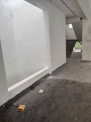 Team Area in  Showroom at Green Park Extension – for Rent