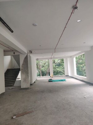 Team Area in  Showroom at Green Park Extension – for Rent