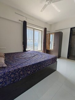 3 BHK Apartment For Rent in Safal Oneiro