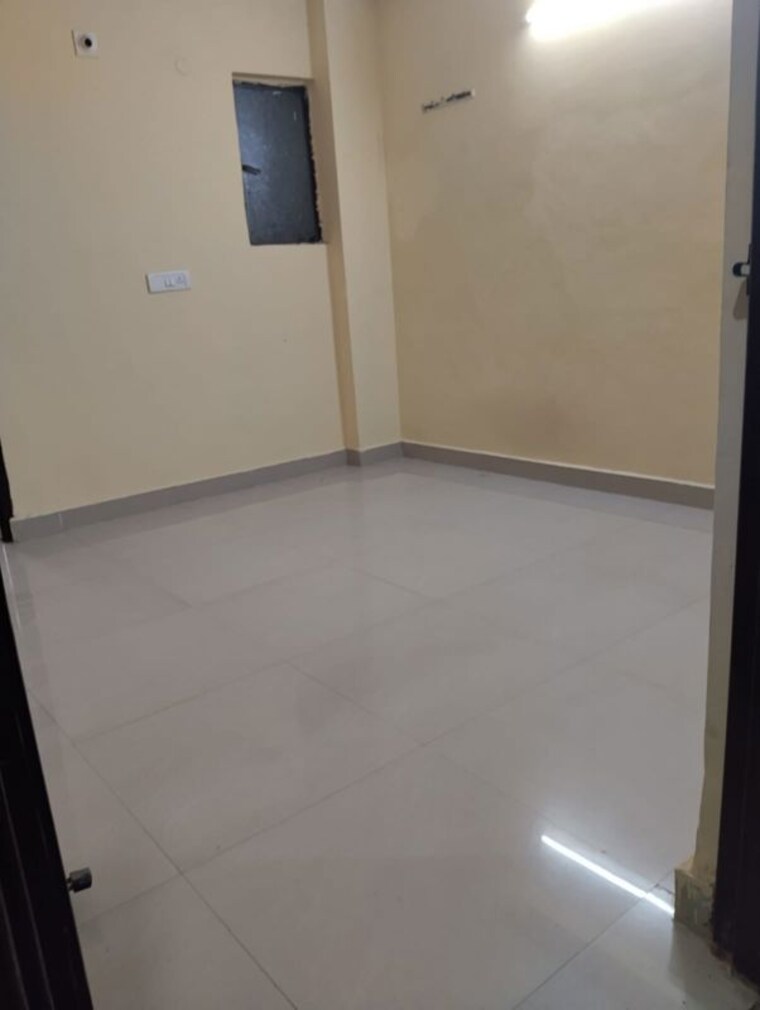 Room, neb sarai 1 Bedroom 450 Sq.Ft. Builder Floor In Neb Sarai Delhi 10025650