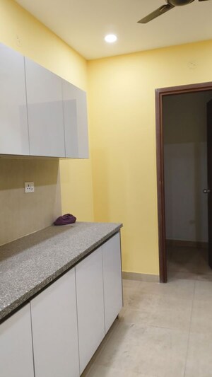 Room in 2 BHK Apartment at Goel Ganga Acropolis, Baner – for Rent