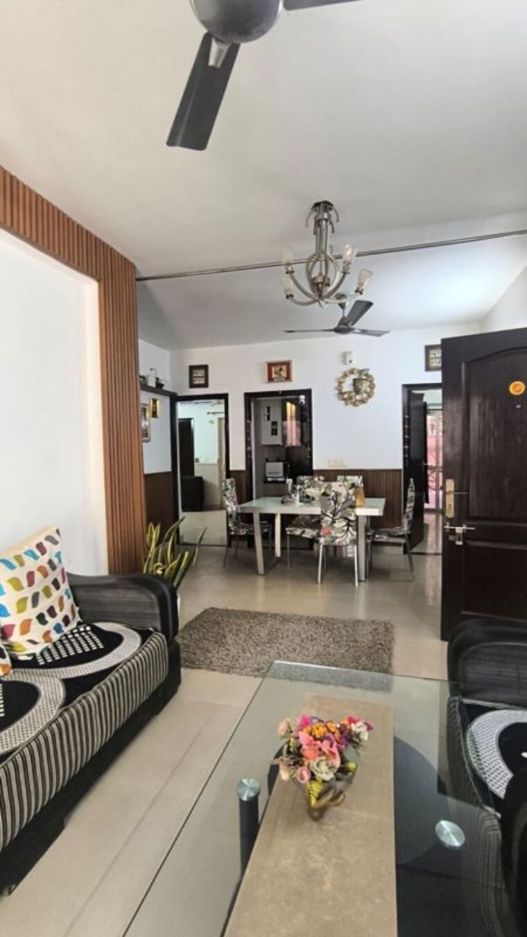 Living Room, bptp-park-81 3 Bedroom 275 Sq.Yd. Apartment In Sector 81 Faridabad 10025720