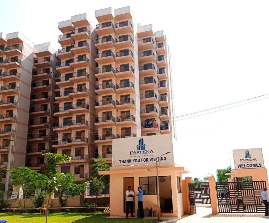 2 BHK 580 Sq.Ft. Apartment in Pareena Om Apartments