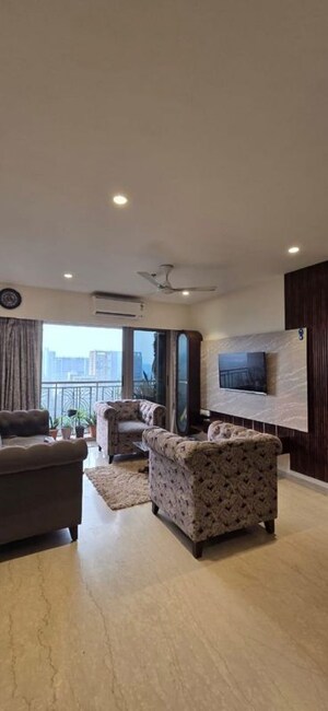 Living Room in 5 BHK Apartment at Supreme Elenor, Chembur – for Sale