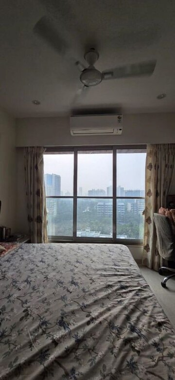 Bedroom in 5 BHK Apartment at Supreme Elenor, Chembur – for Sale