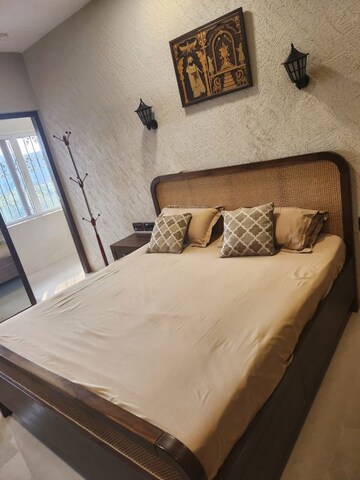 Bedroom in 3 BHK Apartment at Kalina – for Rent