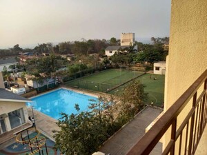 Swimming Pool in 1 BHK Apartment at Kadamba Plateau – for Rent