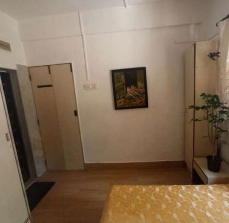 Bathroom, bandra west 2 Bedroom 700 Sq.Ft. Apartment In Bandra West Mumbai 10025775