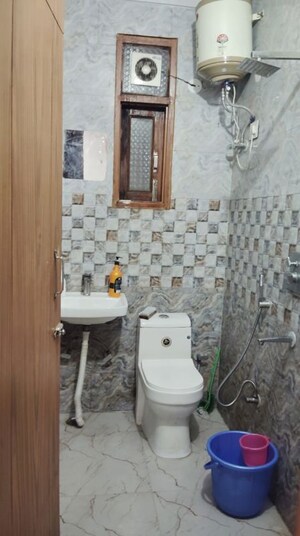 Bathroom in 1 BHK Builder Floor at Neb Sarai – for Rent