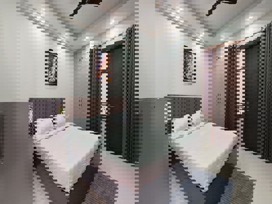 4 BHK 260 Sq.Yd. Apartment in The Grand