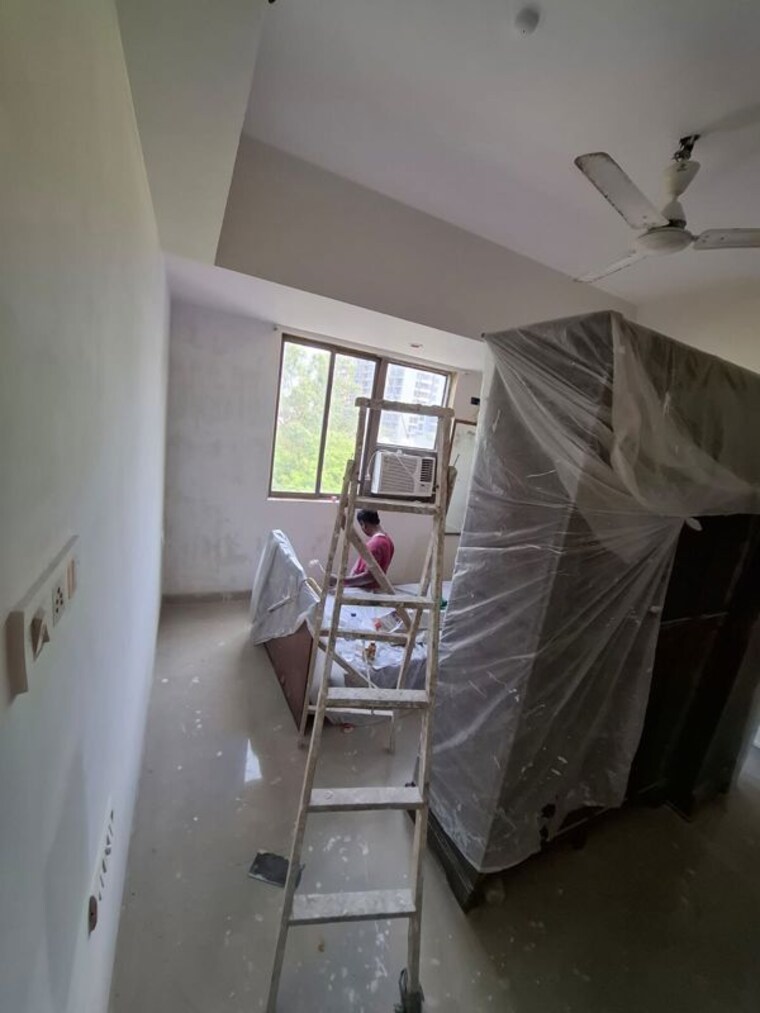  Parking, little-hut-apartment 2 Bedroom 725 Sq.Ft. Apartment In Bandra West Mumbai 10025822