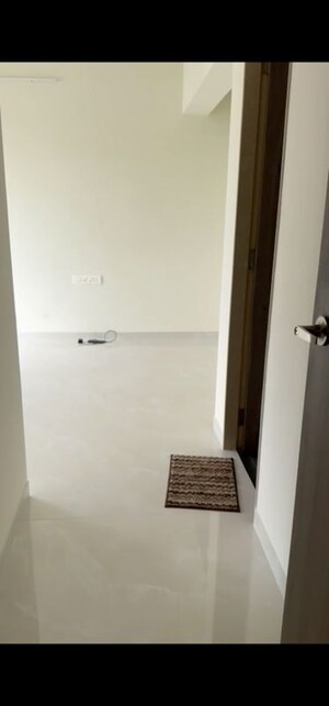 Room in 2 BHK Apartment at Chheda Avighna, Mira Road East – for Rent