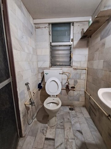 Bathroom in 2 BHK Apartment at Takshila Bldg 29 CHS Ltd, Andheri East – for Rent