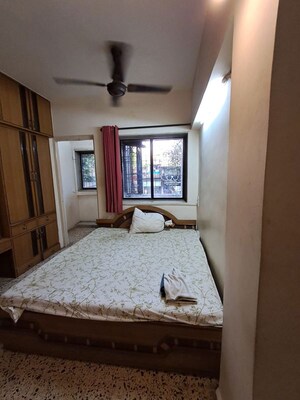 Bedroom in 2 BHK Apartment at Takshila Bldg 29 CHS Ltd, Andheri East – for Rent
