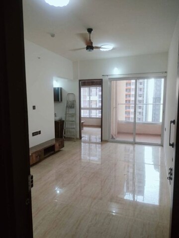 Room in 3 BHK Apartment at Trishla City, Patiala Road – for Rent