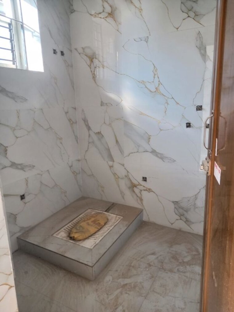 Bathroom, bariatu 3 Bedroom 1350 Sq.Ft. Apartment In Bariatu Ranchi 10025894