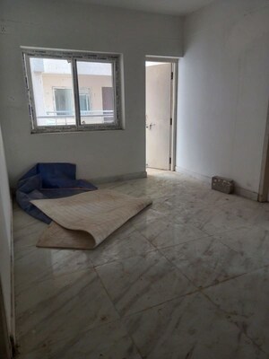 Room in 3 BHK Apartment at Bariatu – for Sale