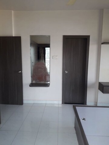 Furnished Amenities in 3 BHK Apartment at Pethkar Samrajya, Kothrud – for Rent