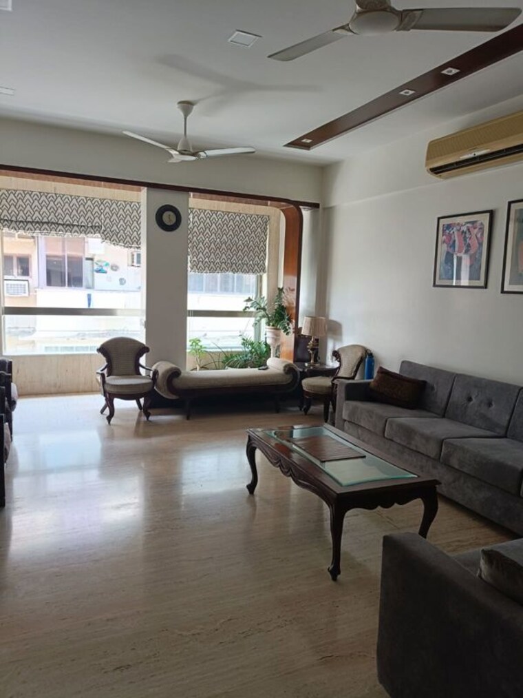 Living Room, churchgate 3 Bedroom 2000 Sq.Ft. Apartment In Churchgate Mumbai 10007658