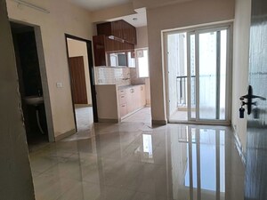 1 BHK Apartment For Rent in Amrapali Dream Valley, Tech Zone 4 Greater Noida