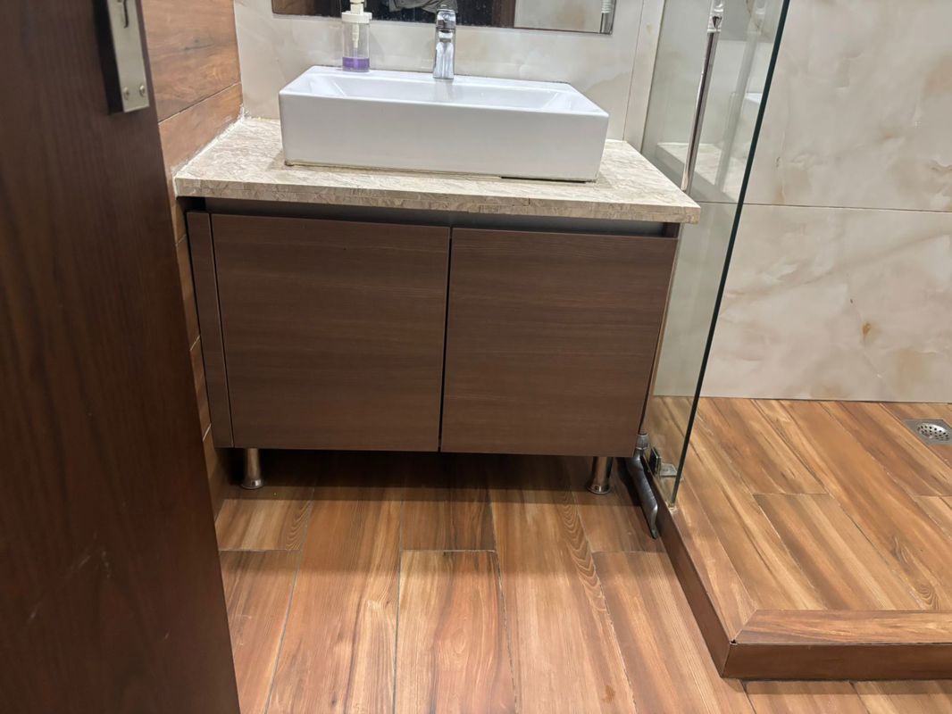 4 BHK + Servant Room Builder Floor For Sale in Ansal Sushant Apartments