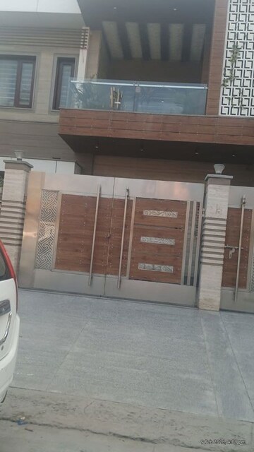 3 BHK Independent House For Sale in Sector 7