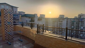 4 BHK Penthouse – Exterior View View at Supertech Emerald Court, Sector 93a - for Sale