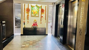 Bedroom in 3 BHK Apartment at Satellite – for Rent