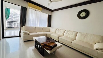 Living Room in 3 BHK Apartment at Satellite – for Rent