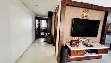Living Room in 3 BHK Apartment at Satellite – for Rent