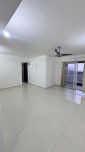 Room in 2 BHK Apartment at Shubh Gateway, Viman Nagar – for Rent
