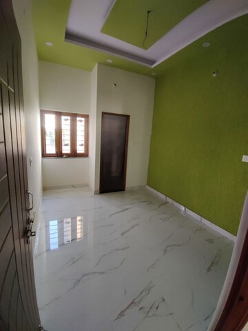 Room in 3 BHK Independent House at Chandrabani – for Sale