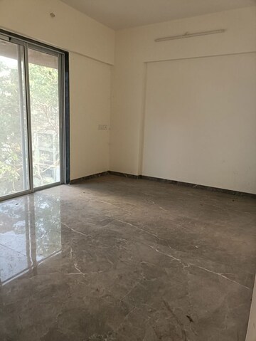 Room in 2 BHK Apartment at Dahisar Rajhans, Dahisar East – for Sale