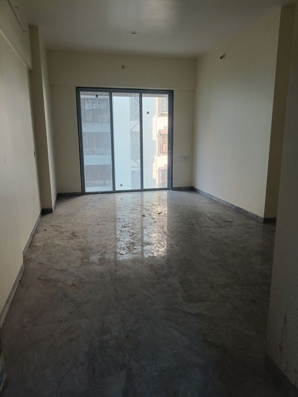 2 BHK 630 Sq.Ft. Apartment in Dahisar Rajhans