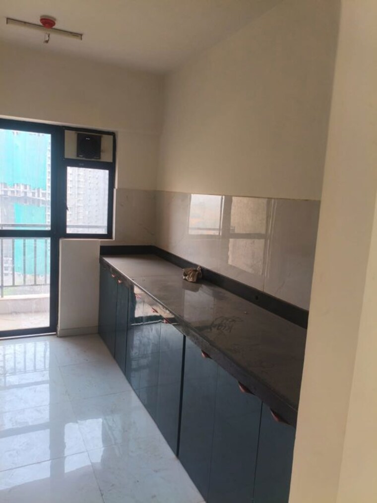 Kitchen, runwal-gardens 3 Bedroom 1240 Sq.Ft. Apartment In Dombivli East Thane 10026299