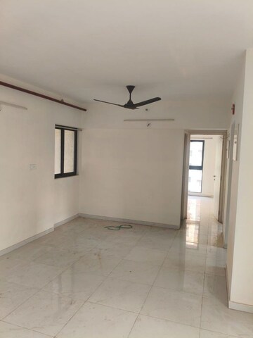 Room in 3 BHK Apartment at Runwal Gardens, Dombivli East – for Rent