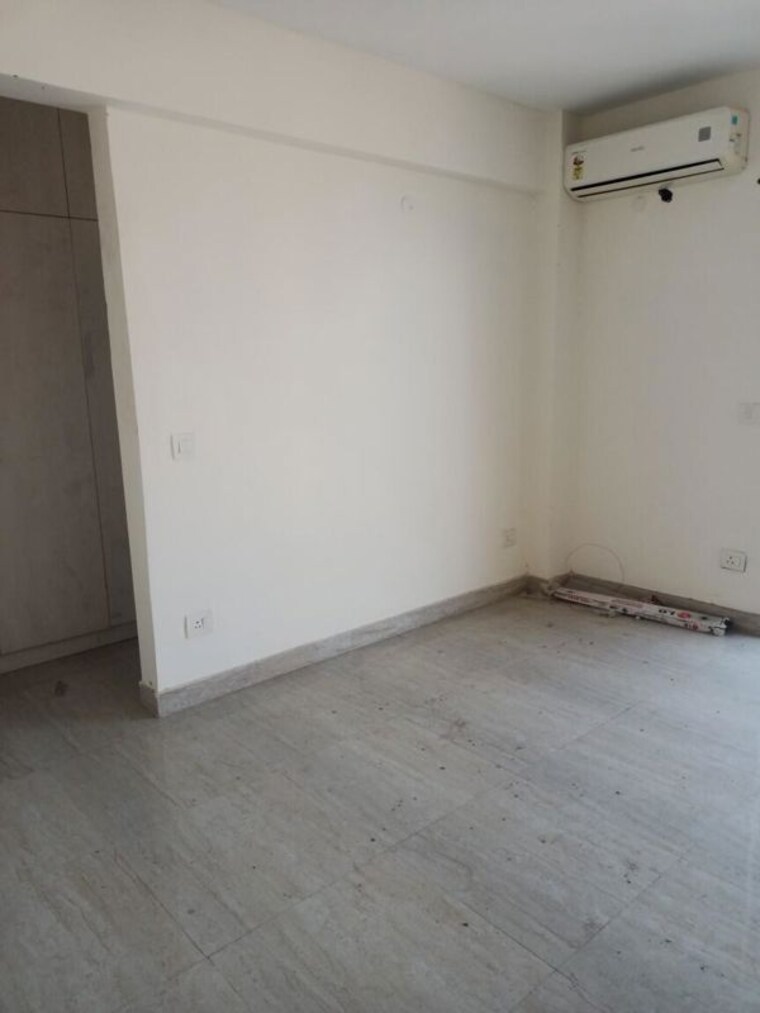 Room, bptp-park-serene 3.5 Bedroom 1814 Sq.Ft. Apartment In Sector 37d Gurgaon 10026209