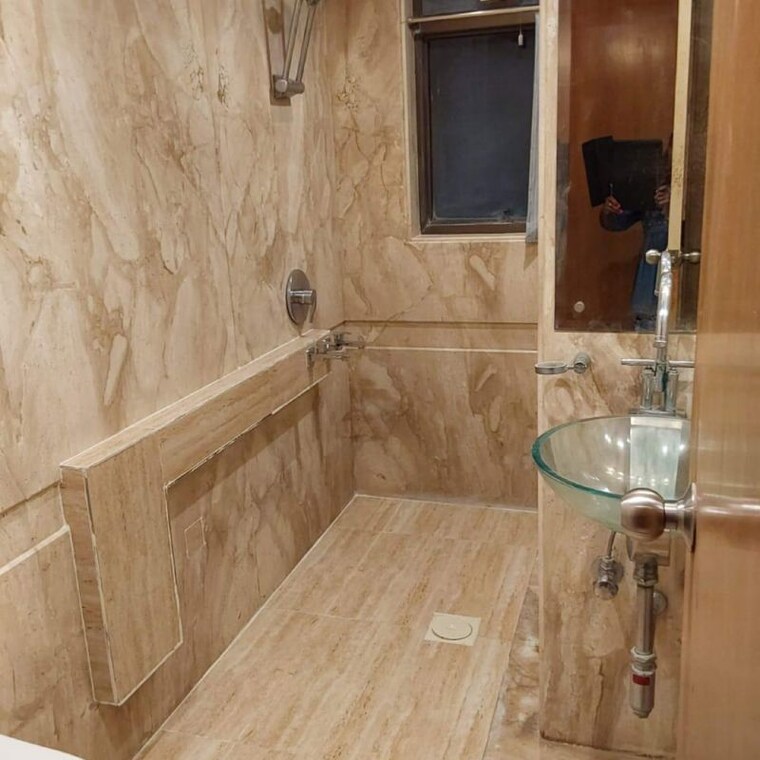 Bathroom, malabar hill 2 Bedroom 1050 Sq.Ft. Apartment In Malabar Hill Mumbai 10026329