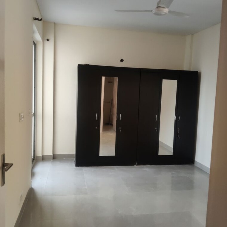Room, bptp-park-prime 2.5 Bedroom 1320 Sq.Ft. Apartment In Sector 66 Gurgaon 10026333