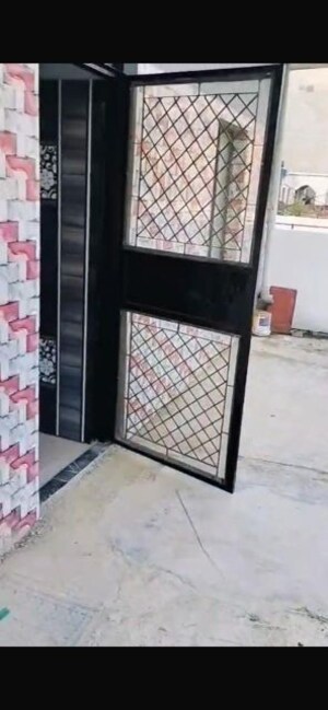 Room in 2 BHK Independent House at Omaxe NRI City Plots, Omega Ii Greater Noida – for Rent