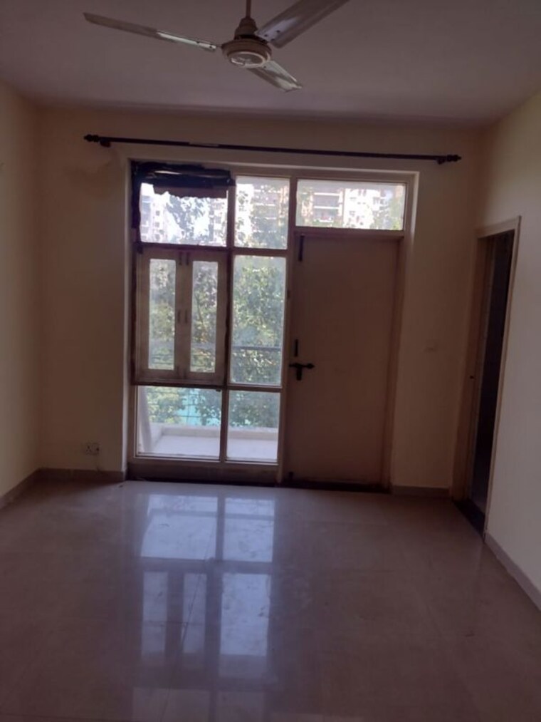Room, bptp-park-elite-floors 3 Bedroom 250 Sq.Yd. Apartment In Sector 85 Faridabad 10026414