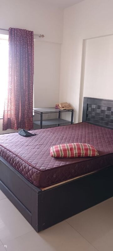 Bedroom in 2 BHK Apartment at Aditya Green Zone, Baner – for Rent