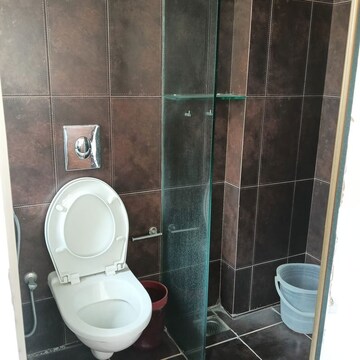 Bathroom in 3 BHK Apartment at Malabar Hill – for Sale