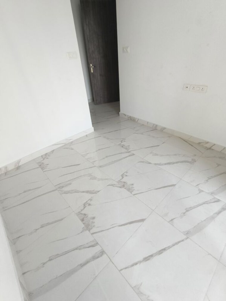 Room, risland-the-icon 2 Bedroom 561 Sq.Ft. Apartment In Dhokali Thane 10026474